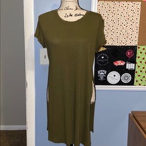 NWT! Forever 21-Olive Green Short Sleeve Tunic Top